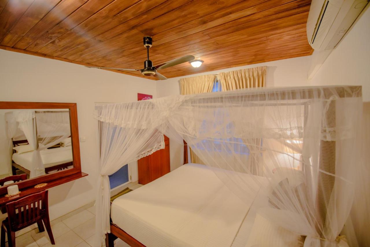 Muhsin Villa - Galle Fort Экстерьер фото